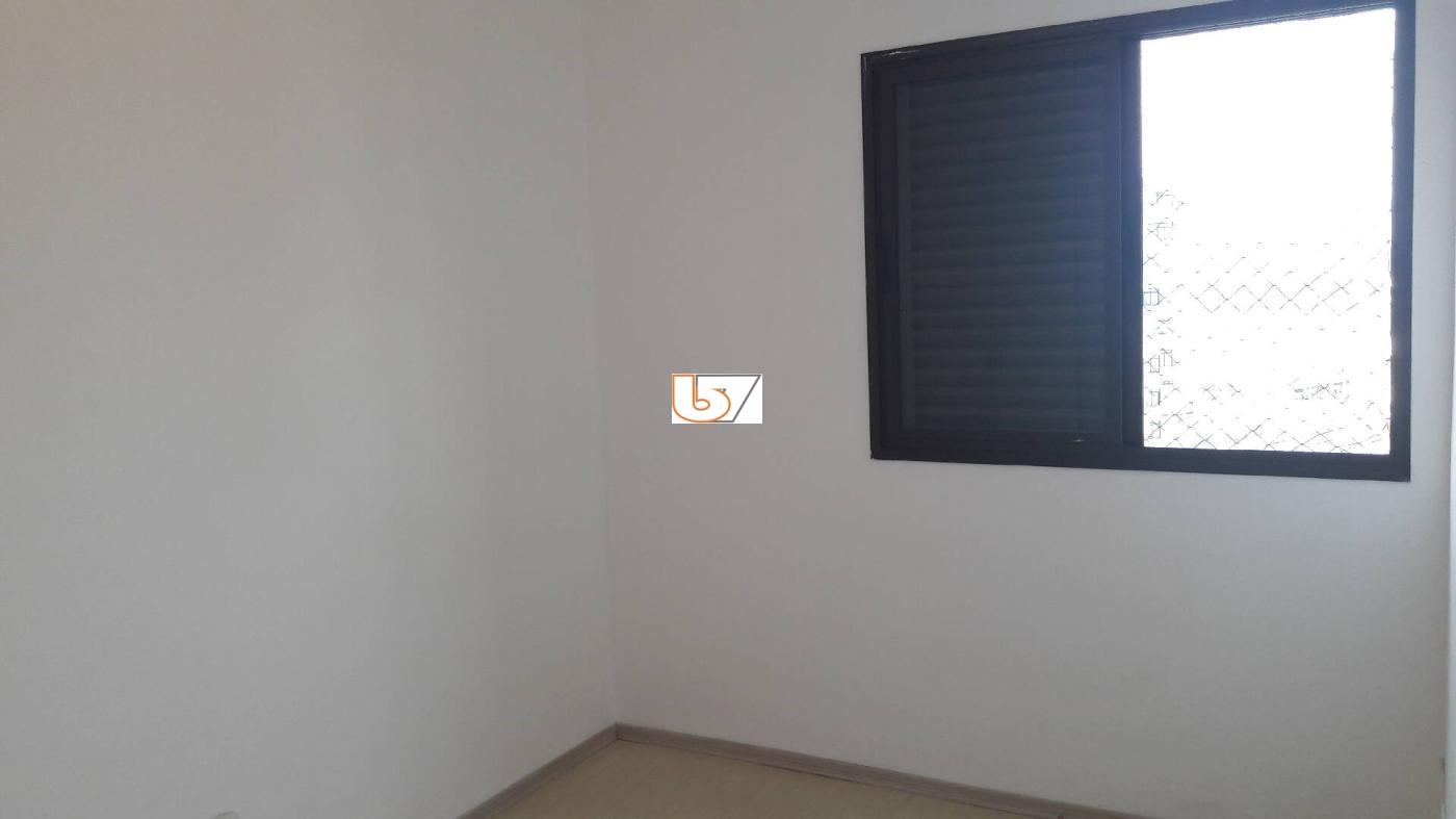 Apartamento, 3 quartos, 75 m² - Foto 2