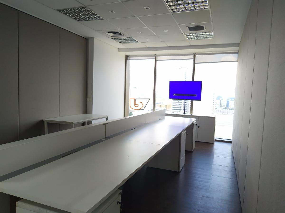 Sala-Conjunto, 1320 m² - Foto 24