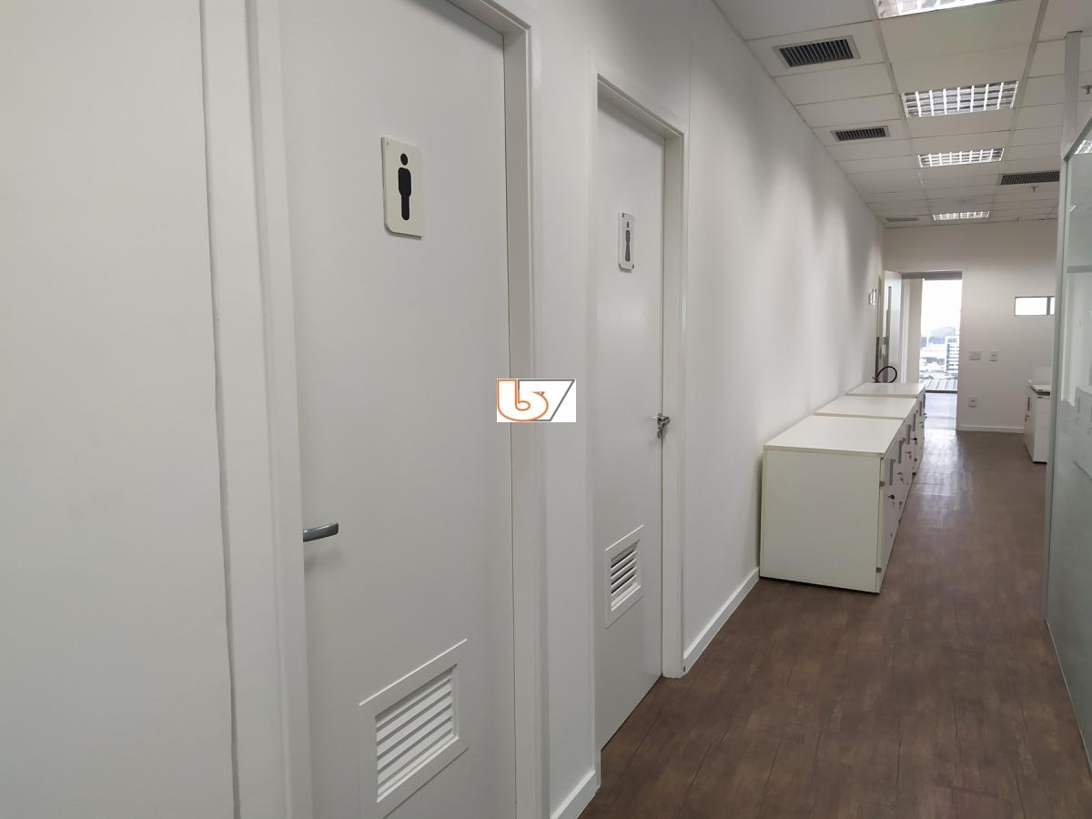 Sala-Conjunto, 1320 m² - Foto 37