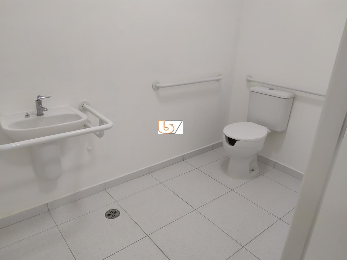 Sala-Conjunto, 1320 m² - Foto 41