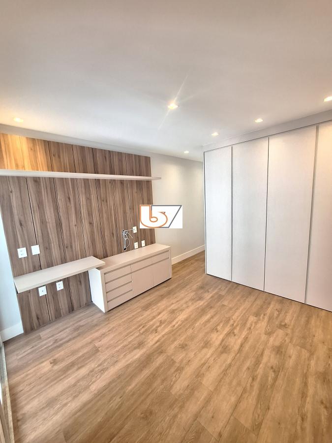 Apartamento, 3 quartos, 338 m² - Foto 8