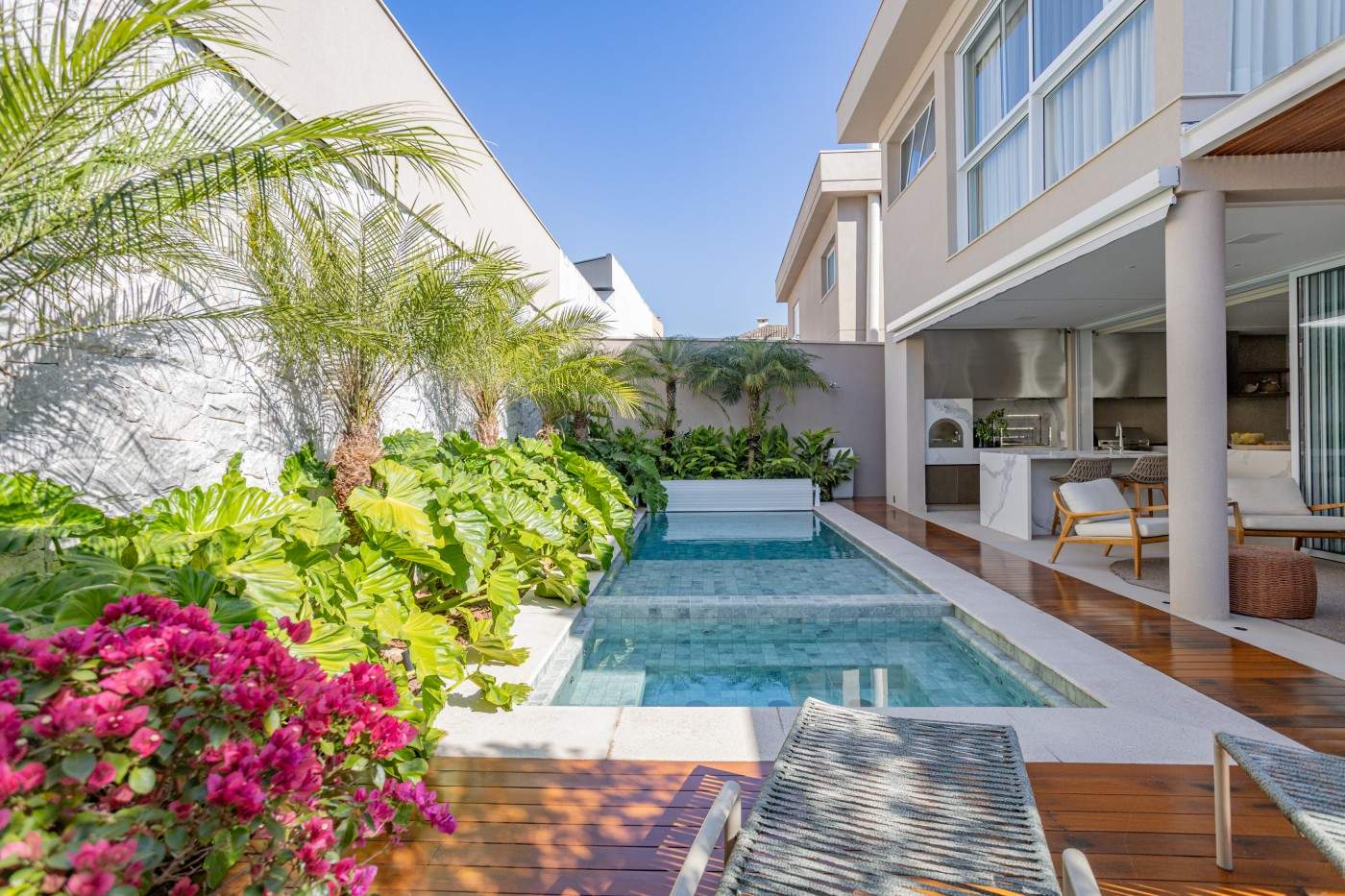 Casa de Condomínio, 4 quartos - Foto 1