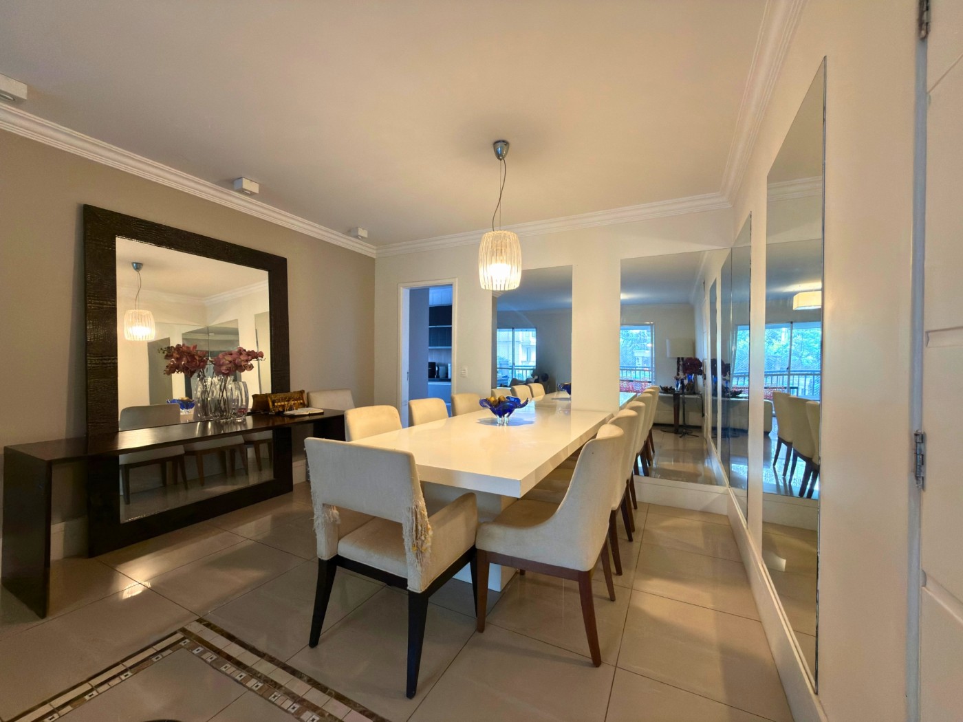 Apartamento, 3 quartos, 165 m² - Foto 2