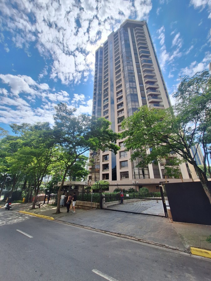 Apartamento, 3 quartos, 140 m² - Foto 1